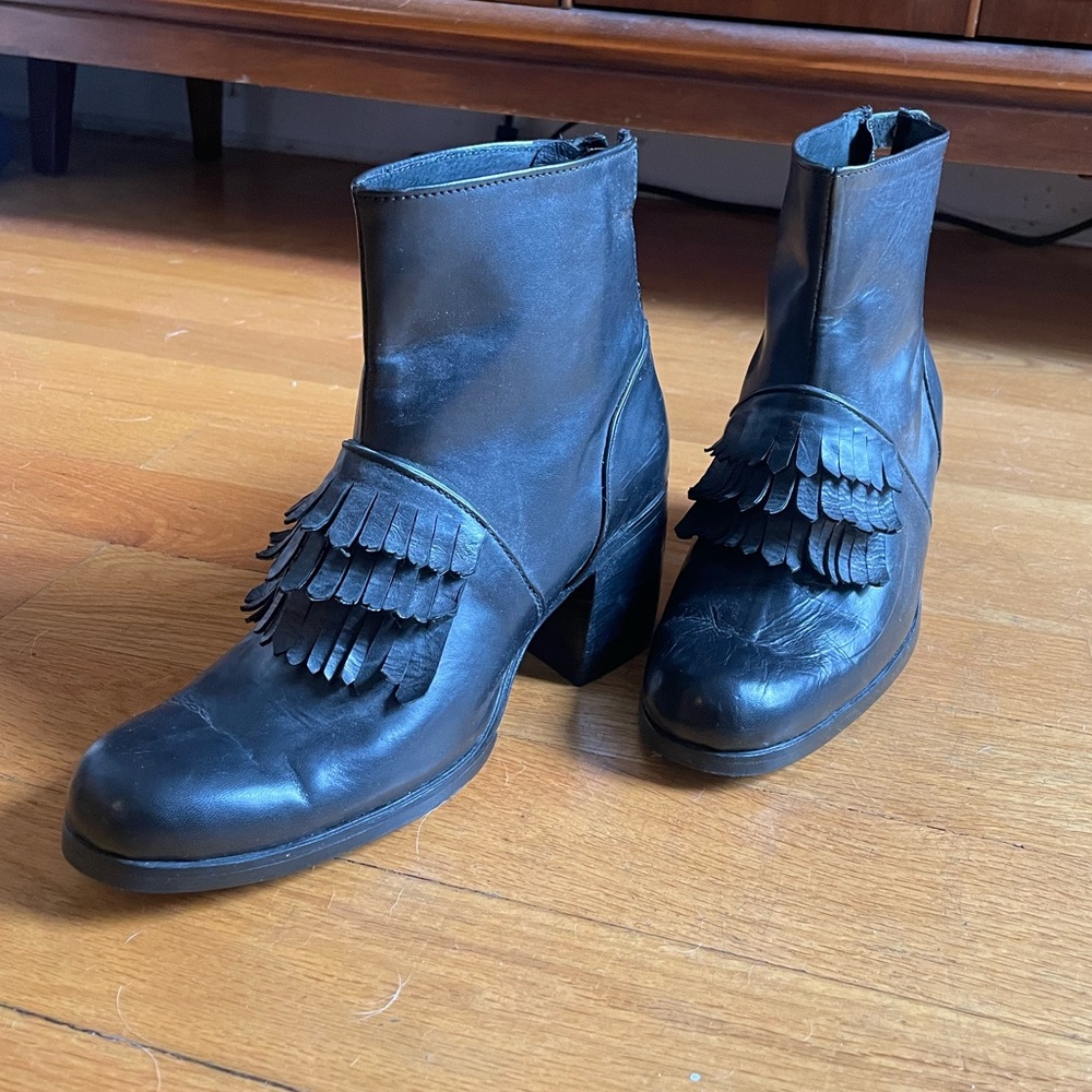 Handmade Black Kiltie Boots